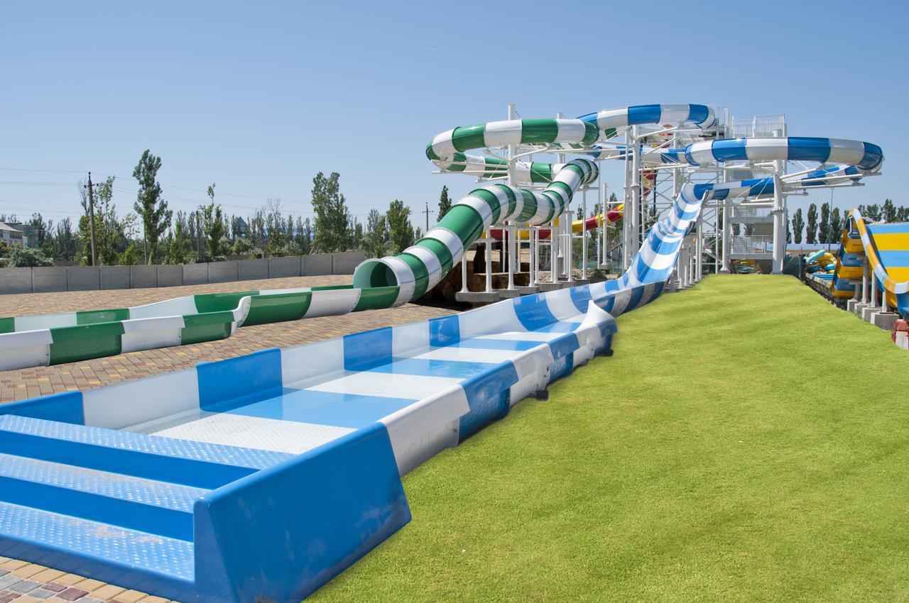 Aquapark Koblevo Hotel エクステリア 写真