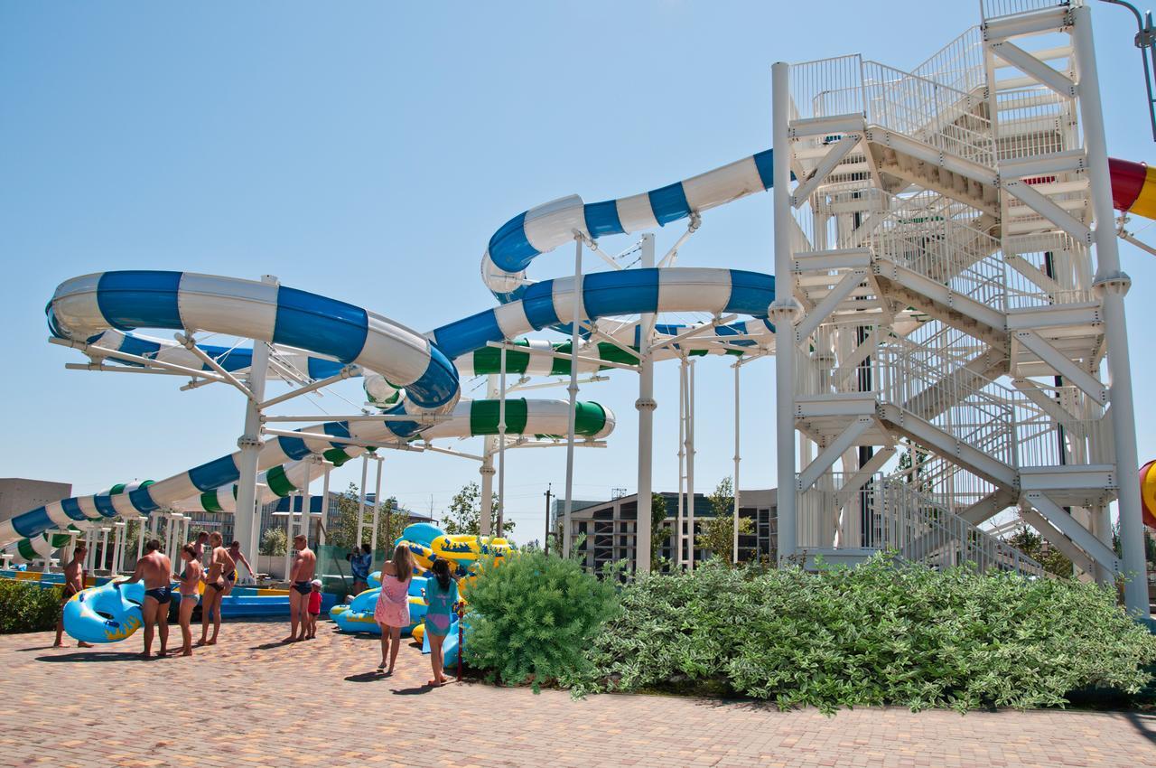 Aquapark Koblevo Hotel エクステリア 写真