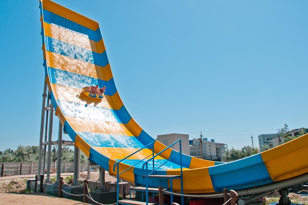 Aquapark Koblevo Hotel エクステリア 写真