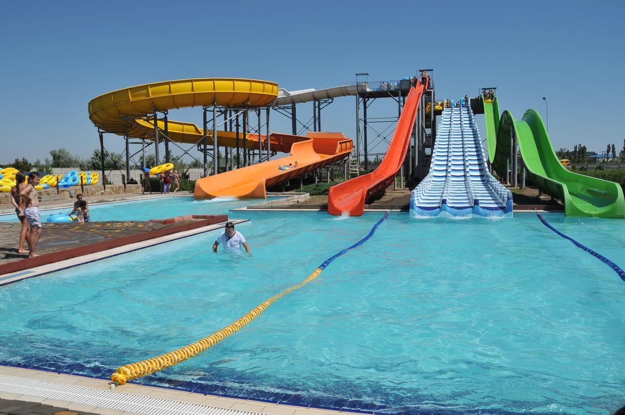 Aquapark Koblevo Hotel エクステリア 写真
